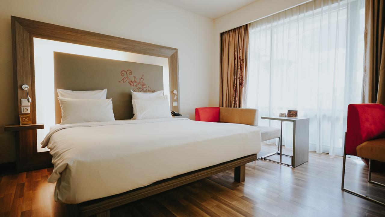 Novotel Banjarmasin Airport Banjarbaru Екстер'єр фото